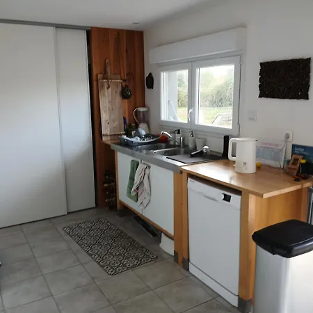 Vila 6 Pieces Au Calme Avec Piscine